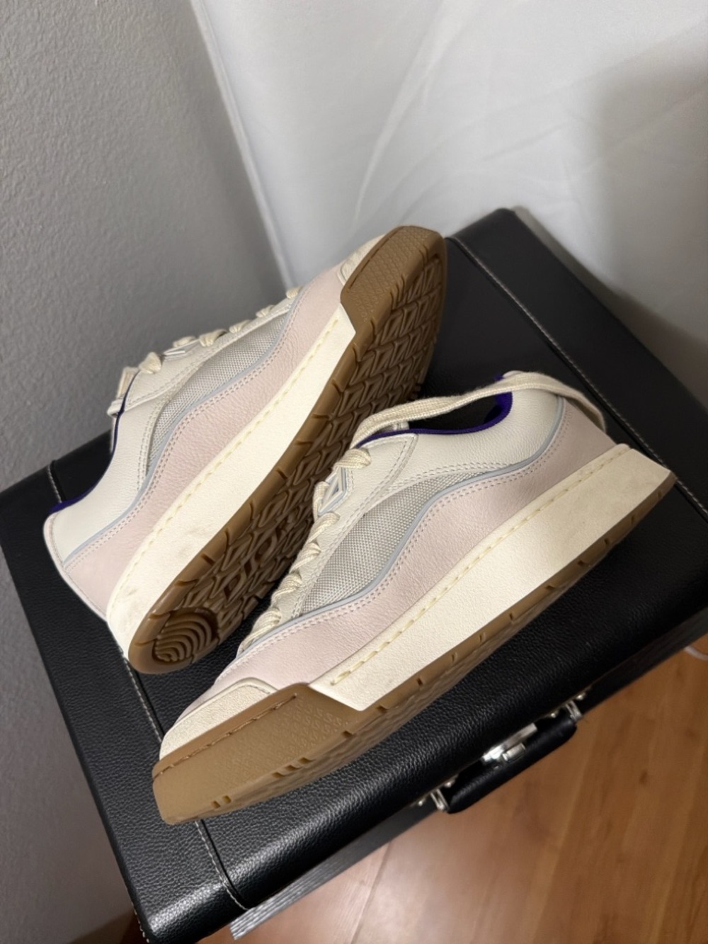 Dior B73 Cactus Jack Sneakers - Picture 2 of 8
